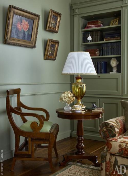 Люблю работать с цветом, уверена, что Москве он просто необходим, - считает дизайнер Дарья Харитонова. 08