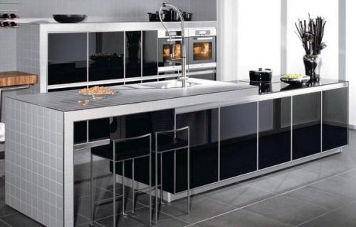 Шкафы без ручек - один из модных трендов в дизайне кухонь 2016 года. 09