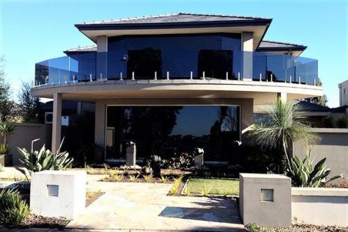 При установке новых ПВХ окон хочется создать более комфортную атмосферу в помещении. 07 При установке новых ПВХ окон хочется создать более комфортную атмосферу в помещении. 07