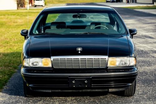 Chevrolet Caprice Classic 1991 года. 01