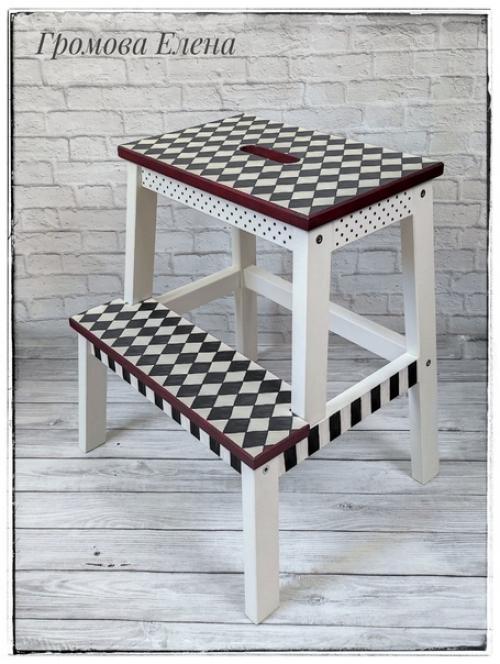 Хочу показать ещё одну табуретку - лестницу. 02