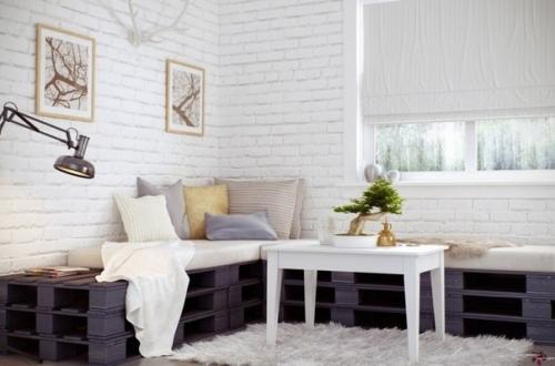 Маленькое дерево в большой комнате. 04