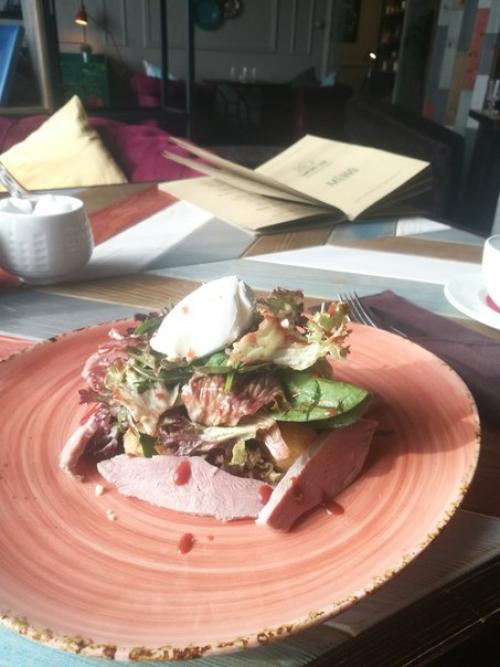 А я со свежими новостями из обновленной Эсмеральды, теперь Ширин - чай. 04