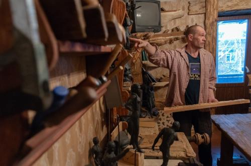 Тамбовчанин свою квартиру в дом викинга превратил. 04