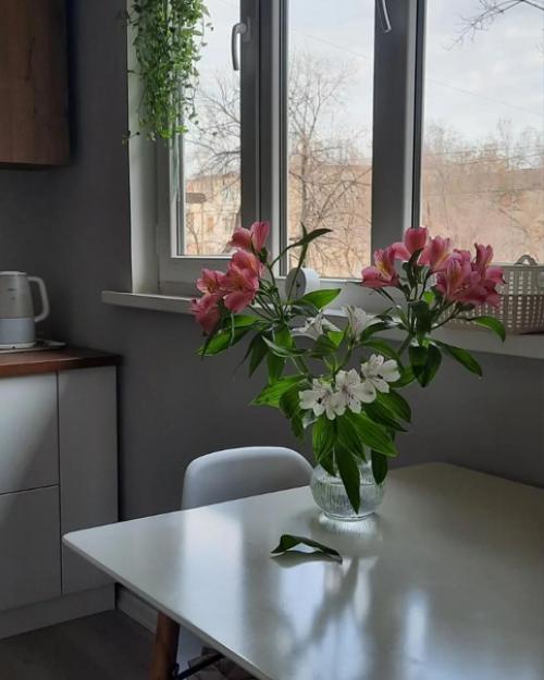 Интерьер просторной квартиры. 01