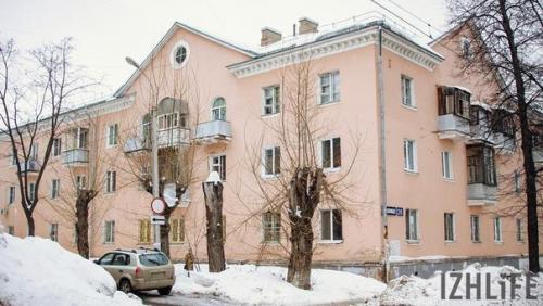 История одного дома: арки, граффити, пленные немцы и подземный ход на завод. 05