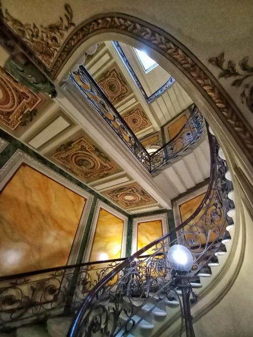 Меня пустили пофотографировать на первом этаже дома елисеевых. 05