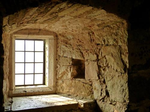 Замок глиммингехус расположен в самой южной провинции Швеции, которая называется скане. 07