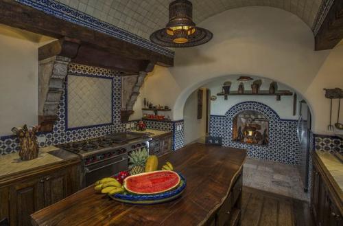 Роскошный особняк, площадью 1394 m? 06