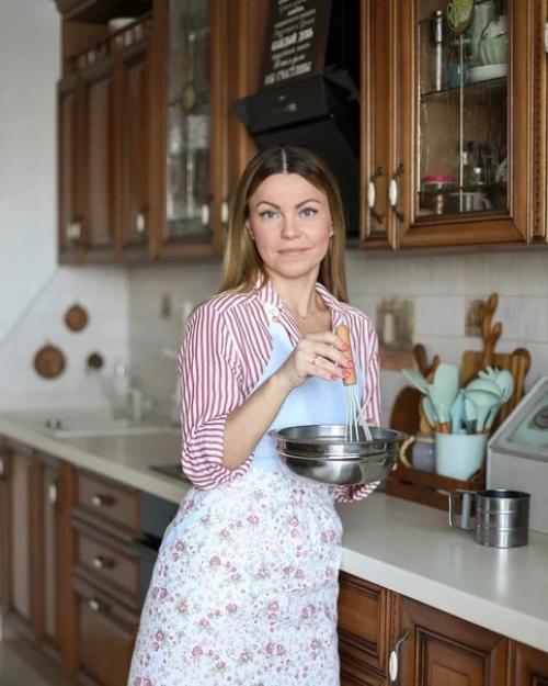 Не всем сейчас нравятся такие кухни, как у нас. 07