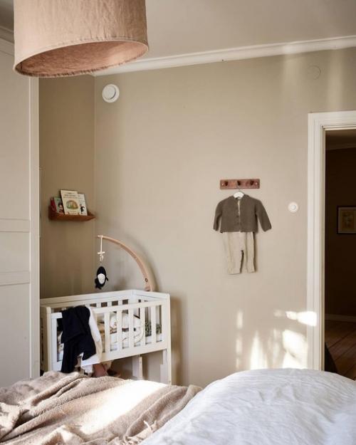 Добро пожаловать в угловую квартиру с большим количеством дерева в интерьере! 04