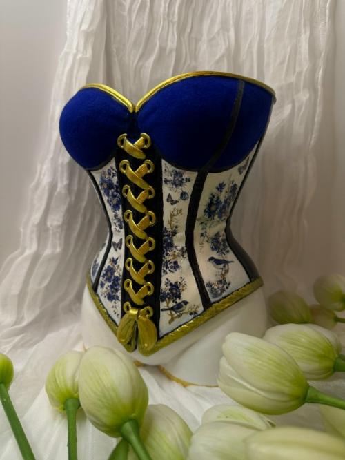 Ваза корсет.  Что-то я так увлеклась подготовкой к пасхе, что совсем забыла про вазу. 02