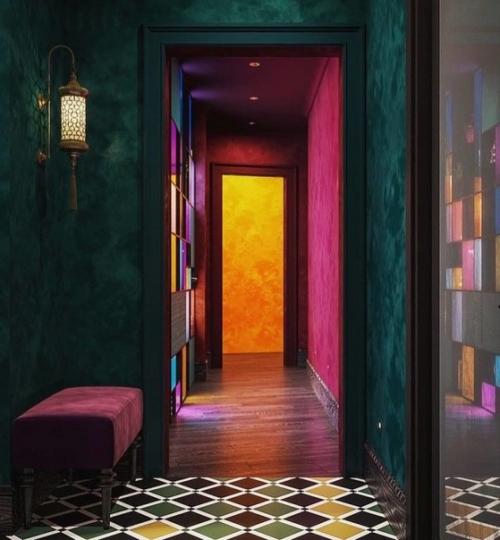 Квартира в марокканском стиле, но у каждой комнаты свой цвет. 06