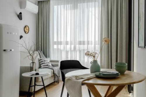 Интерьер однокомнатной квартиры 35 м 2 в ЖК горизонт в Анапе. 01