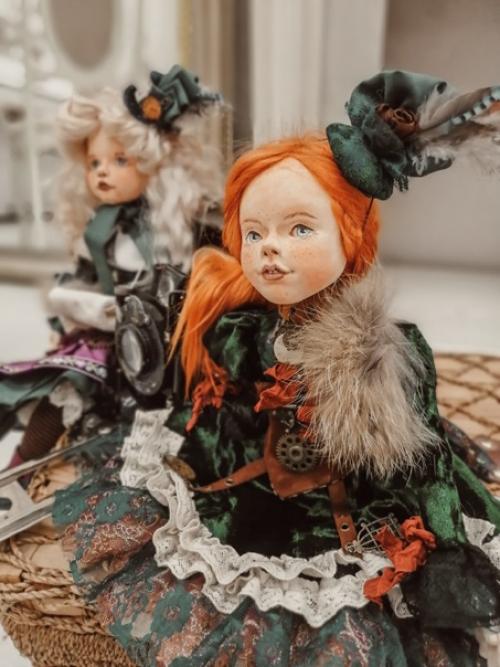 Давайте знакомиться!  Я Агния, автор уникальных кукол в старинной технике грунтованного текстиля. 01