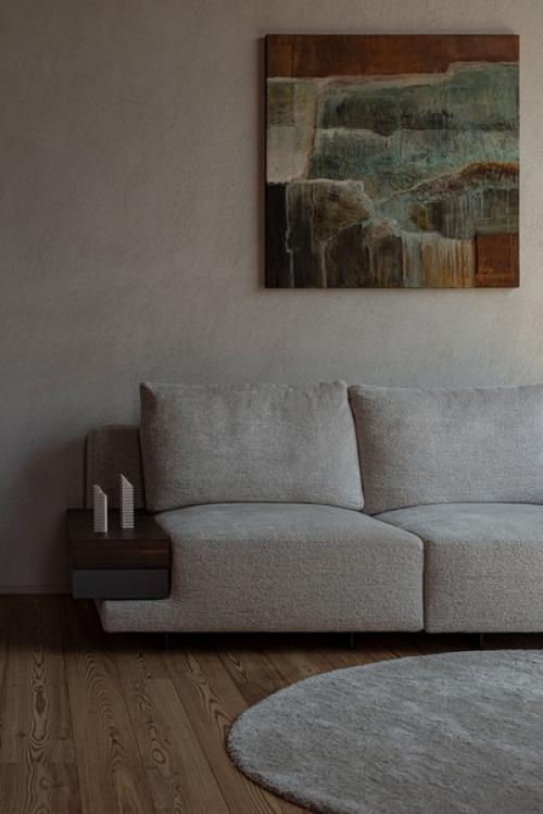 Небольшое современное шале в Италии со стильными интерьерами. 02