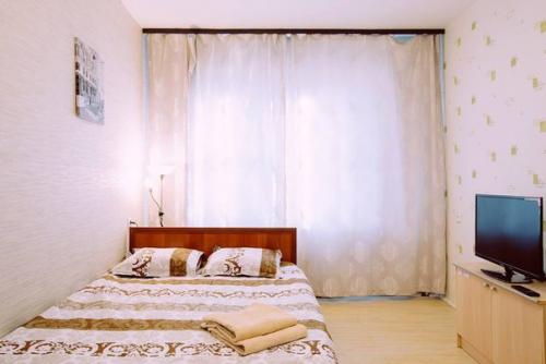 Ул. Богдана Хмельницкого д. 2 - 420 тыс. 05