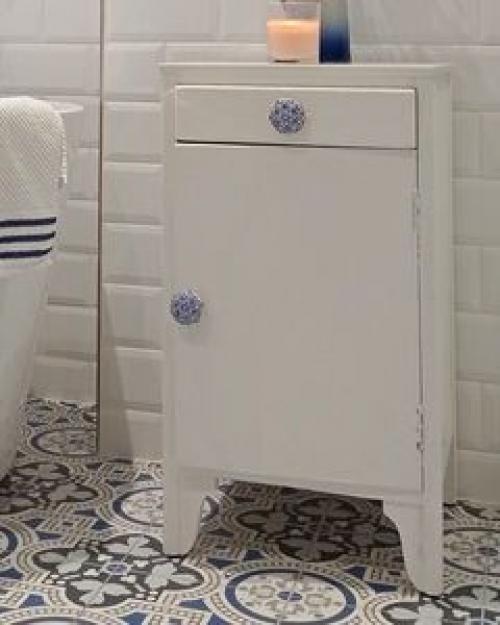 Синий в ванной комнате: потрясающее преображение с фото до и после. 04