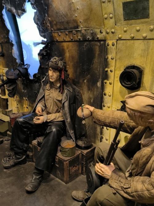 40 минут внутри поезда победы прошли с полным погружением в реальность того времени. 05 40 минут внутри поезда победы прошли с полным погружением в реальность того времени. 05