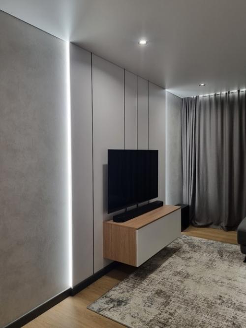 Фрагменты гостиной реализованного проект интерьера, который мы проектировали в 2023 году. 02