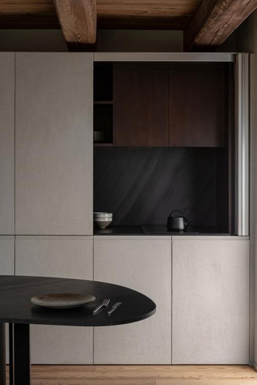 Небольшое современное шале в Италии со стильными интерьерами. 03