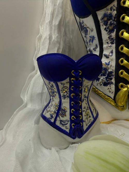 Ваза корсет.  Что-то я так увлеклась подготовкой к пасхе, что совсем забыла про вазу. 04