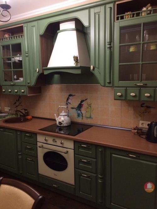 Кому-то белые кухни нравятся, а кому-то - нет. 01