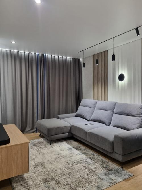 Фрагменты гостиной реализованного проект интерьера, который мы проектировали в 2023 году. 01