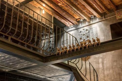 Часть 1. уникальный интерьер ресторана в историческом центре Лиссабона от украинских дизайнеров. 03