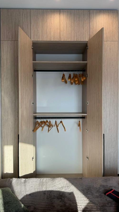 Спальня по индивидуальному проекту в прусово: от визуализации до воплощения с точностью 100%. 05