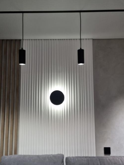 Фрагменты гостиной реализованного проект интерьера, который мы проектировали в 2023 году. 03