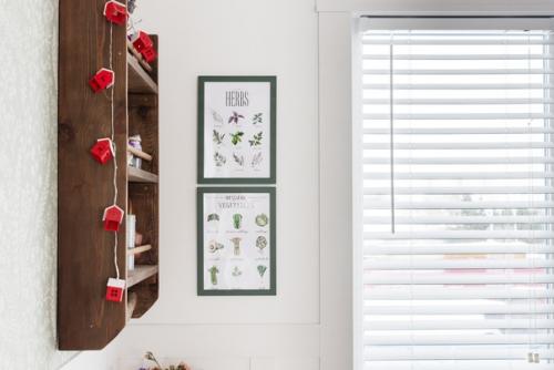 Здравствуйте.  Хотел поделиться интерьером кухни - гостинной (правда ещё много недоделок. 07