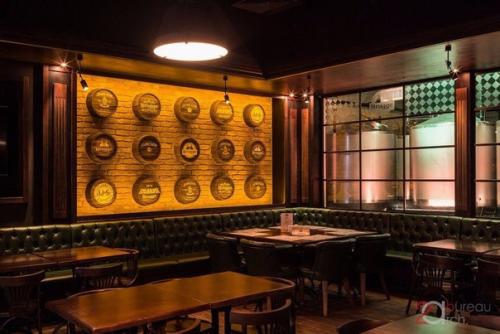 Бельгийский пивной ресторан Brugge в Киеве, Украина. 04