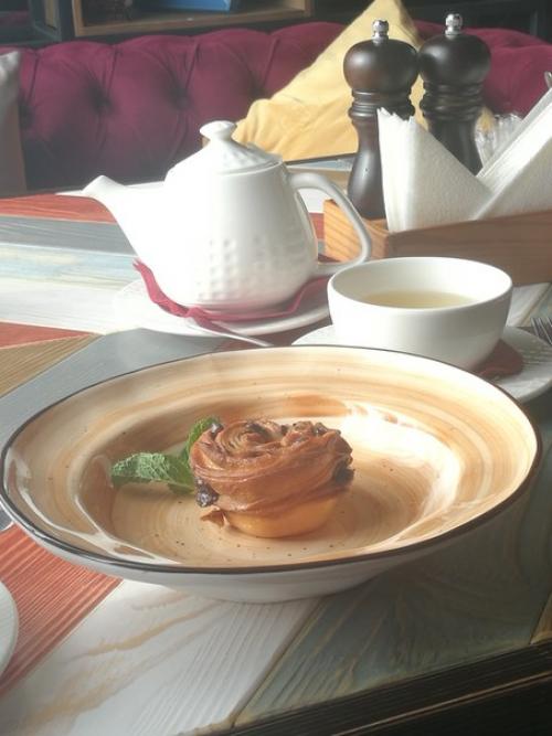 А я со свежими новостями из обновленной Эсмеральды, теперь Ширин - чай. 05