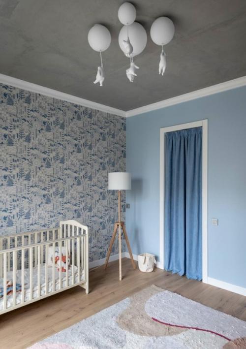 Яркая трёхкомнатная квартира в голубых тонах. 08