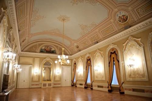 28 марта 1776 года в Москве был основан большой театр. 05