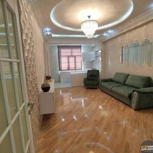 Просторная квартира. В светлых тонах. 01