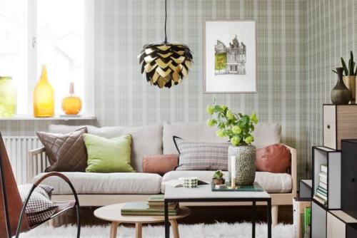 Чтобы сделать интерьер новой квартиры насыщенным, позитивным и ярким, используете различные сочетания клетчатых элементов декора. 01