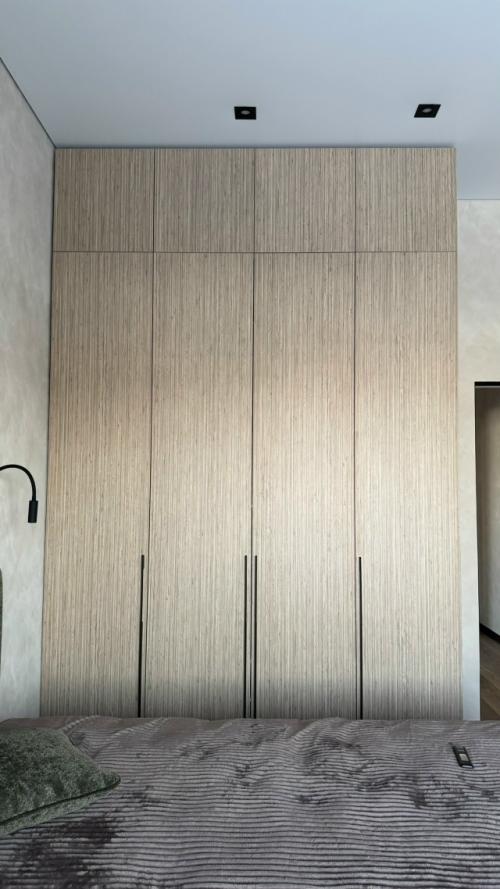 Спальня по индивидуальному проекту в прусово: от визуализации до воплощения с точностью 100%. 07