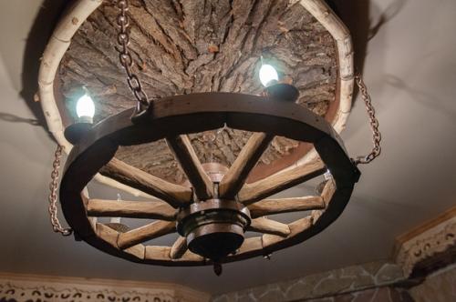 Тамбовчанин свою квартиру в дом викинга превратил. 02