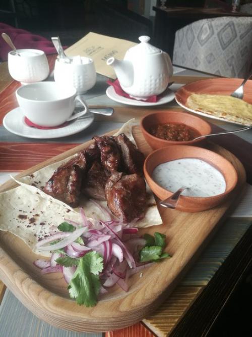 А я со свежими новостями из обновленной Эсмеральды, теперь Ширин - чай. 06