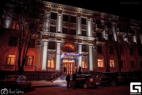 Отель Театральный.  В начале ХХ столетия город Александровск время своего наивысшего расцвета переживал. 03