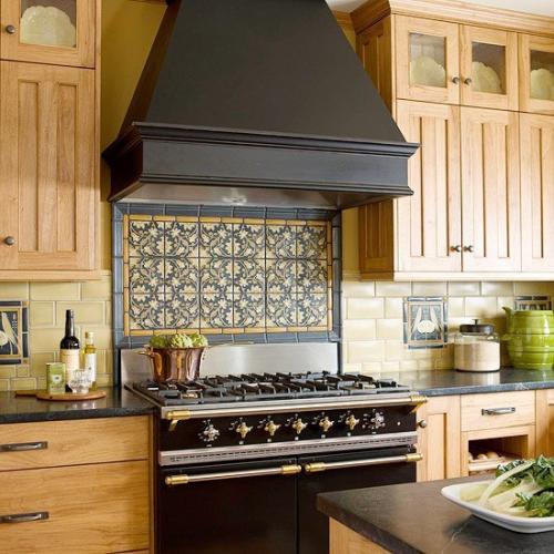 Кухонный фартук.  Фартук, как и многие другие детали в кухонном интерьере, может и должен быть не только функциональным, но и красивым. 03