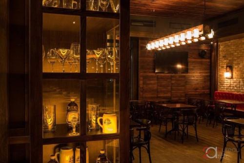 Бельгийский пивной ресторан Brugge в Киеве, Украина. 03