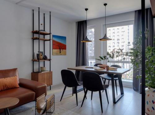 Интерьер гостиной и кухни в современном сканди - стиле, с элементами этно - стиля. 04