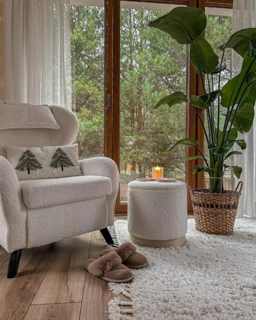 В этом светлом, уютном доме царит спокойствие и безмятежность. 03