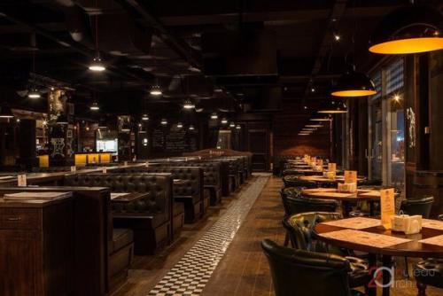 Бельгийский пивной ресторан Brugge в Киеве, Украина. 01