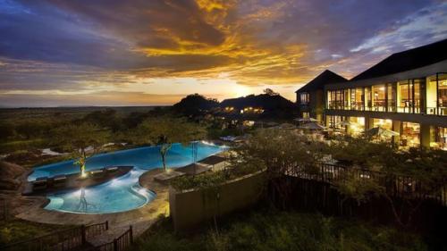 Four Seasons Safari Lodge Serengeti 5*. 02