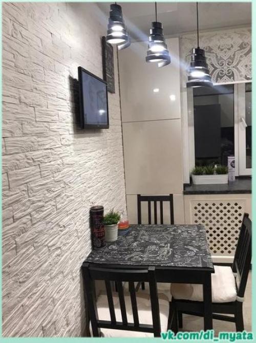 Крохотная кухня. В который есть всё, что нужно. 01