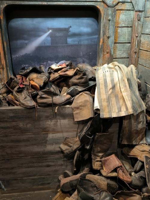 40 минут внутри поезда победы прошли с полным погружением в реальность того времени. 03 40 минут внутри поезда победы прошли с полным погружением в реальность того времени. 03